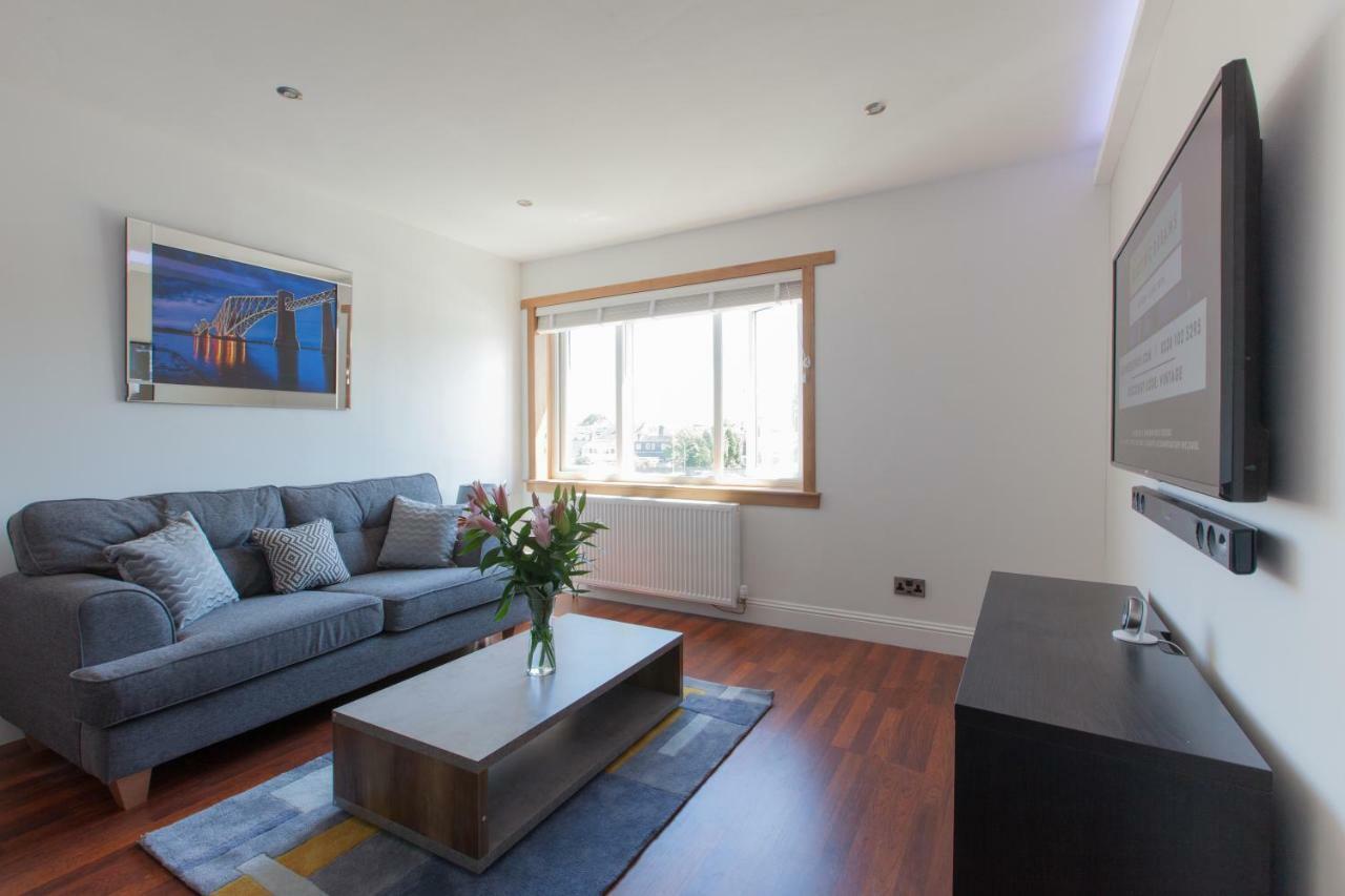 Leys Park Executive Apartments Dunfermline Exteriér fotografie